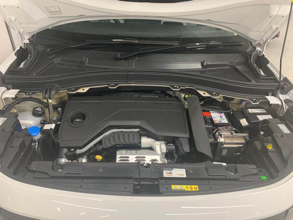 新型C3 HYBRID登場！