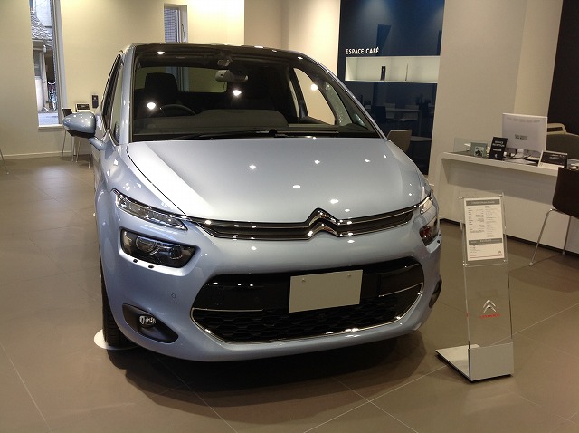 NEW　C4　PICASSO　展示しました！